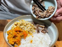 -蟹黄鱼·海派深夜面馆(巨鹿路店)