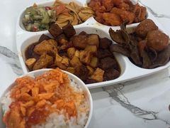 -新红帽自助盒饭(大悦城店)