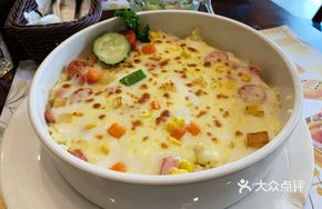 Creamy Corn Ham Cheese Baked Rice