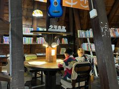 -良友书坊(安徽路店)