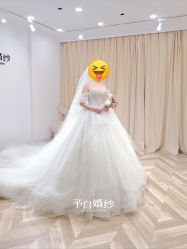 -予白婚纱礼服馆