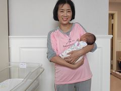 -小蝌蚪·寻·月嫂(松江妇幼店)