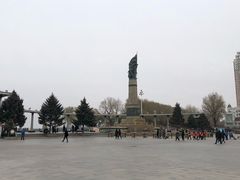 -人民防洪胜利纪念塔