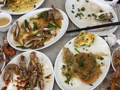 -红月湾海鲜饭店•沙滩海景(双月湾店)