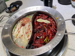 鸳鸯锅-钢管厂五区小郡肝串串香(南山店)