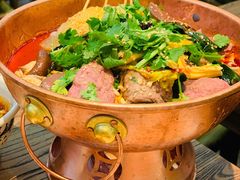 -成都你六姐·牛肉冒菜(上海环宇荟店)