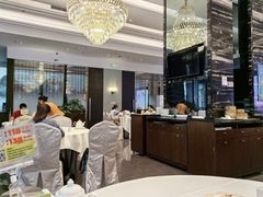 -万龙洲海鲜(大兴绿地缤纷城店)