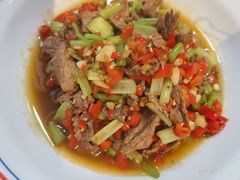 鲜炒黄牛肉-憨伢子·家常菜小食堂·有锅气の炒菜(江汉路店)