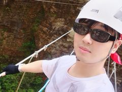 -贵阳猴耳天坑·极限酷玩公园
