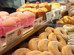 -爱达乐面包生日蛋糕(红光西华店)