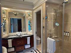 -广州富力丽思卡尔顿酒店