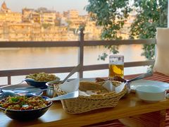 lal maas-Lake Shore Hotel & Restaurant