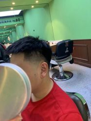 -Devilhands Barbershop男士理容店