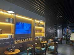 -佳影巨幕影城(萝岗香雪锐丰广场店)
