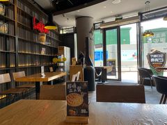 -乐凯撒披萨(东方新世界店)