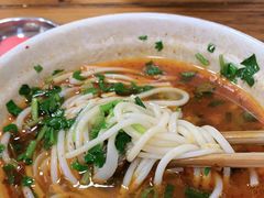 -老味道遵义虾子羊肉粉(兴关路店)