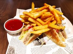 -Ambra Haus琥珀屋精酿餐厅(宝山店)