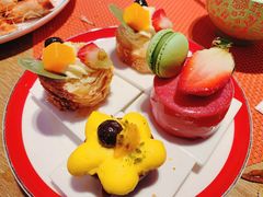 -咖啡苑自助餐厅·中国大饭店