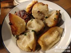 -舒蔡记生煎菜饭(云南中路店)