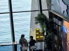 -抱抱地球咖啡馆(国家海洋博物馆店)