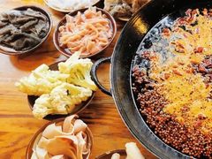 -岗上渣渣老火锅(两路口店)