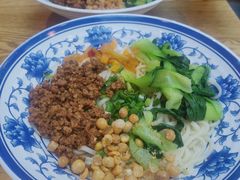 -陕味食族油泼面·小炒盖码面(双榆树店)