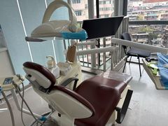 -极光口腔·矫正种植修复(锦江店)