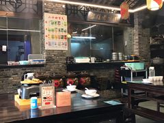 大堂-饭桌故事·血鸭湘(荣宝华店)