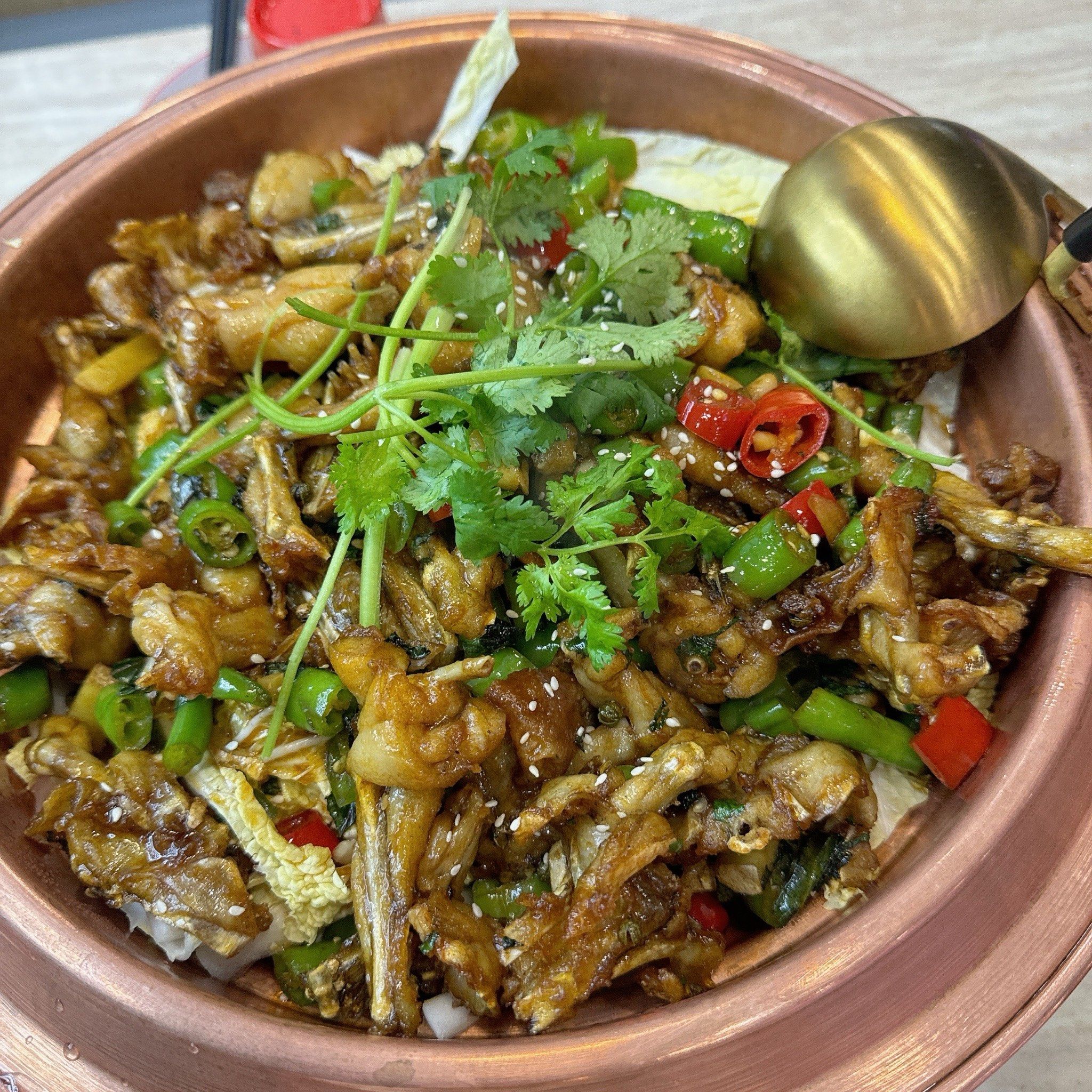 牛蛙煲