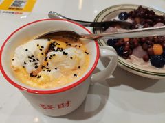冰淇淋打蛋-堂屋糖水店(愚园店)