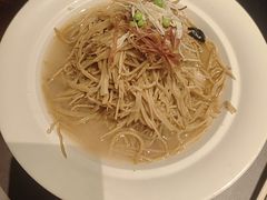 -吴越荣记苏州菜·松鼠桂鱼100%活鱼现做(斜塘老街店)