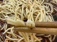 -叶伟胡辣壳面(两路口店)