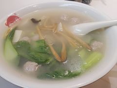 生汆丸子汤-子午路张记肉夹馍(小寨西路店)