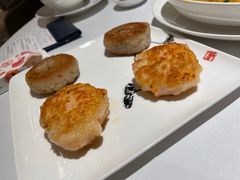 煎莲藕饼拼煎虾饼-花城苑广府菜(侨鑫店)