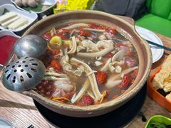 -菌小白火锅(时尚天河店)