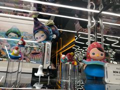-泡泡玛特POPMART(侨福芳草地店)