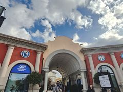 -佛罗伦萨小镇广佛名品奥特莱斯(疏港路店)