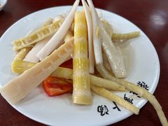 -荣生萝卜汤饭店