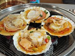 -围炉肉舍•炭烤活鳗•丹东海鲜烤肉(步行街店)