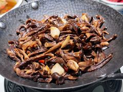 -味上湘菜馆(岳麓山店)