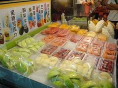 -六合夜市