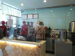 -沪上阿姨鲜果茶(华新大街店)
