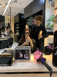 -HAIR CORNER