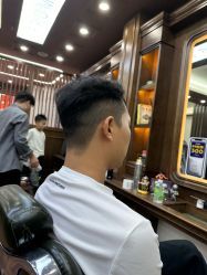 -贝勒爷专业男发