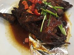 -芦茨金富饭庄·25年老字号·专做稻草鸡
