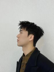 -一家只做男发烫染的店