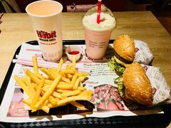 -The Habit Burger Grill 哈比特汉堡(复兴soho店)