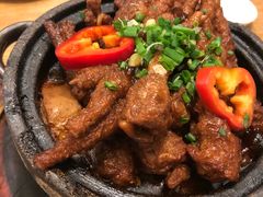 石锅虎皮凤爪-品大三·南京菜(大行宫店)