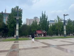 -泉城广场