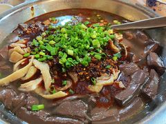 肥肠血旺-周血旺老店